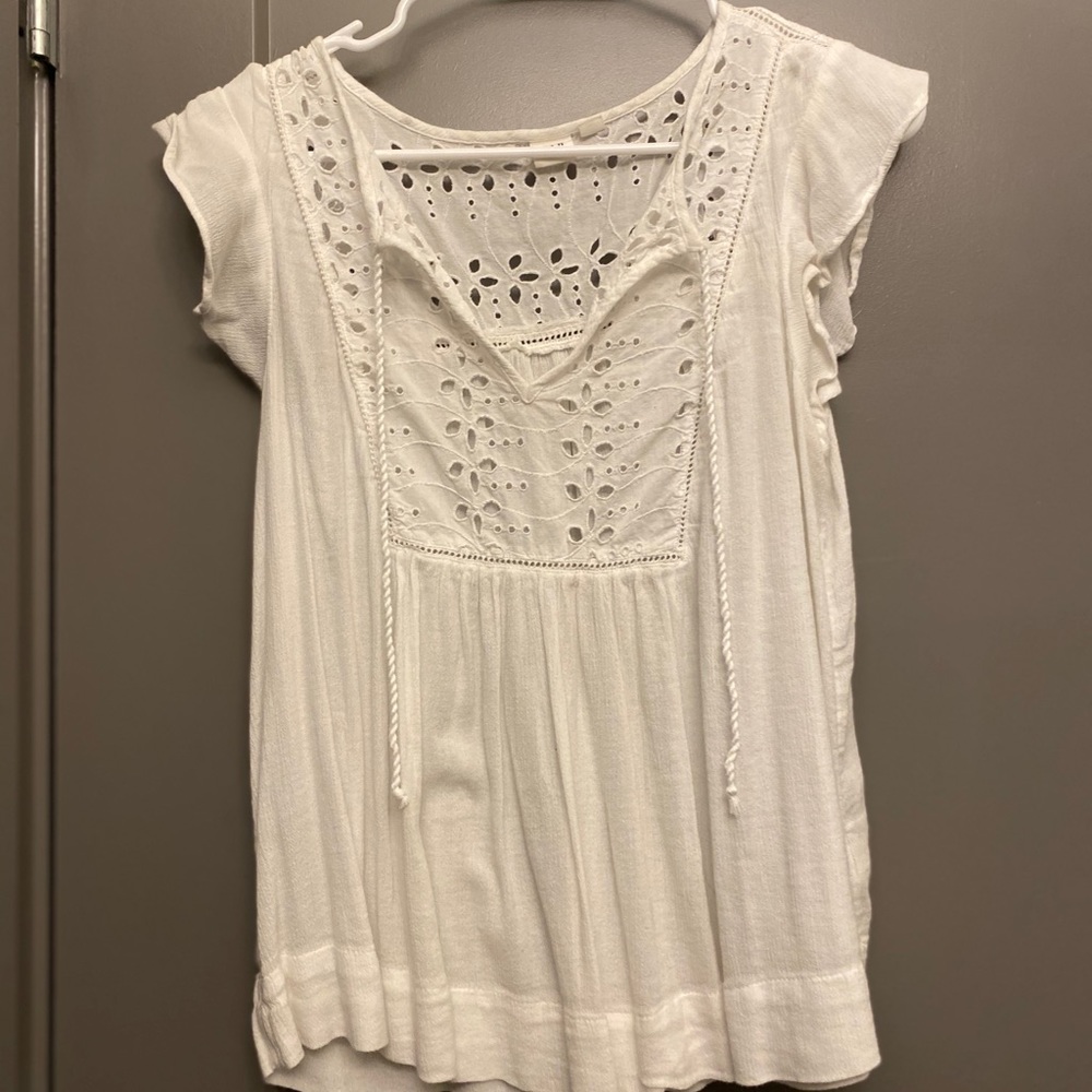 GAP White Eyelet Blouse